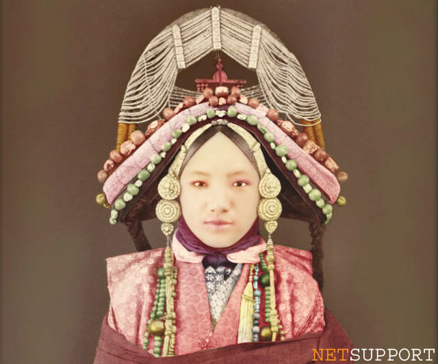 100年前のモノクロ写真のカラー化｜1879年清朝時代の衣装2 Tibetan Lhacham Tibet [c1879] 